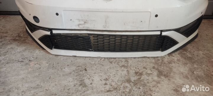 Ориг) Бампер VW polo GT GTI С противотуманкам