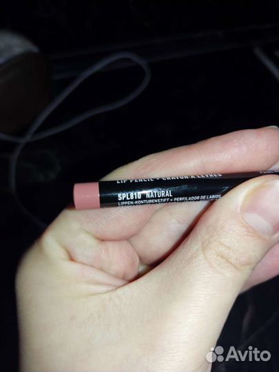 Карандаш для губ