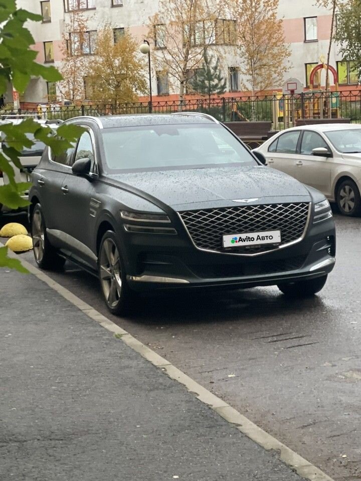 Genesis GV80: фото владельца