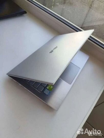 Игровой Asus 14