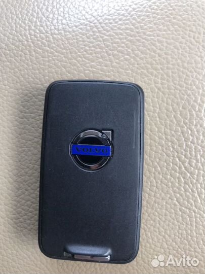 Ключ от Mercedes-Benz и volvo S60 оригинал