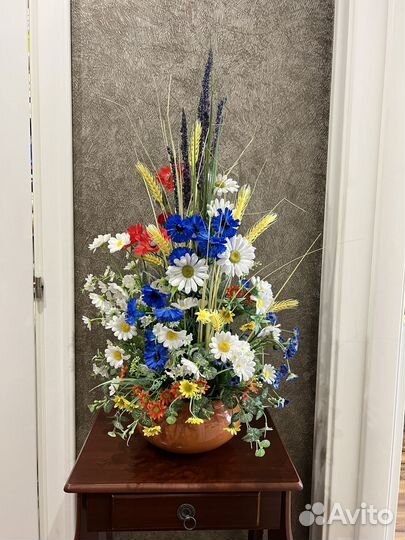 Композиция полевые цветы искусственные в вазе