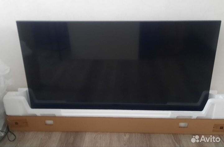 Телевизор Samsung smart tv