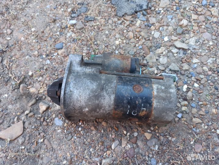 Стартер на Крайслер Вояджер 2,5
