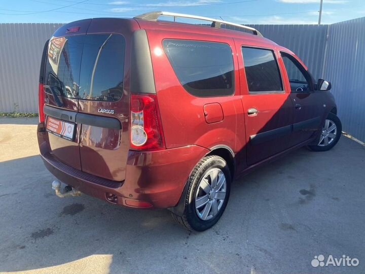 LADA Largus, 2014