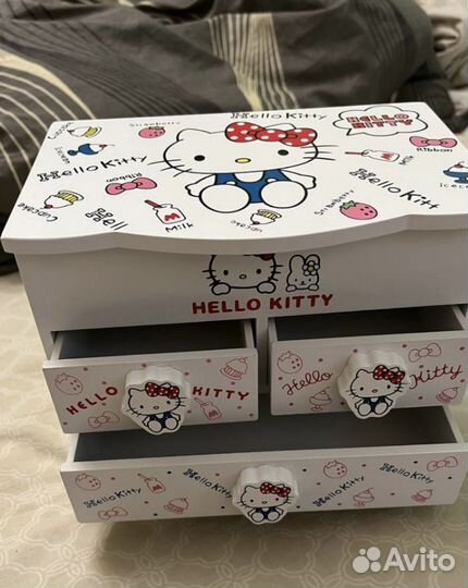 Шкатулка hello kitty брак