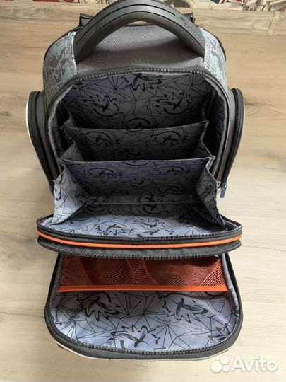 Рюкзак школьный