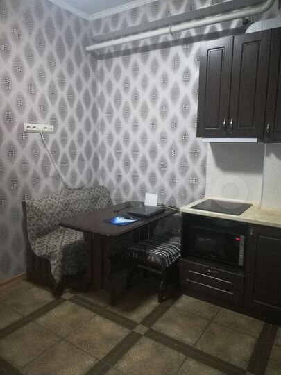 2-к. квартира, 43 м², 2/12 эт.