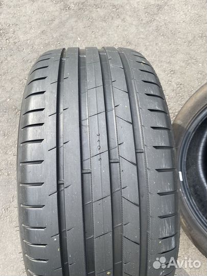 Nokian Tyres Hakka Black 2 255/45 R19 104Y