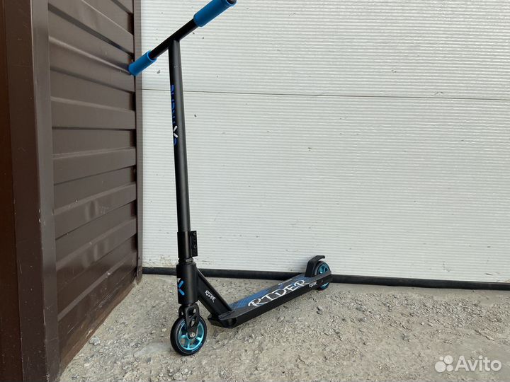 Самокат для трюков