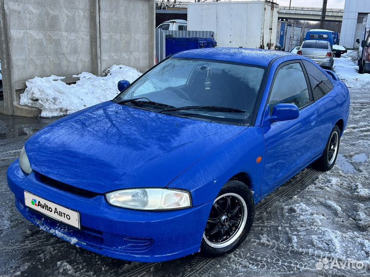 Mitsubishi Mirage 1.3 AT, 1998, 300 000 км