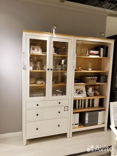 Стеклянный шкаф витрина IKEA hemnes оригинал