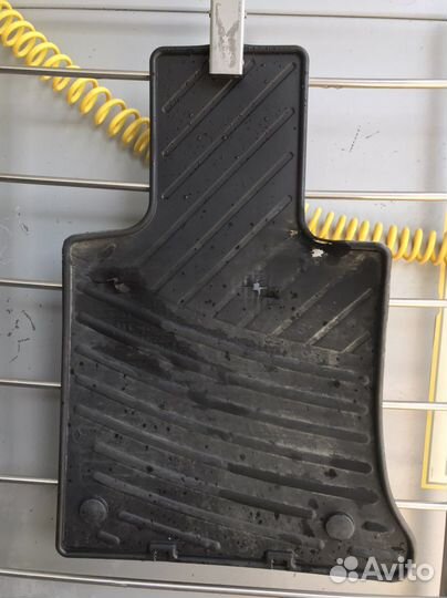 Коврики резиновые mercedes GLK оригинал