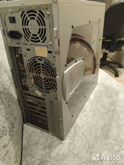 Системные блоки для работы и игр