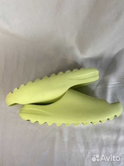 Yeezy slide glow green 8 us