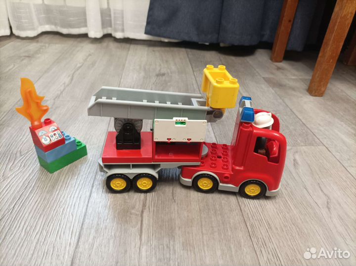 Машина пожарная лего дупло
