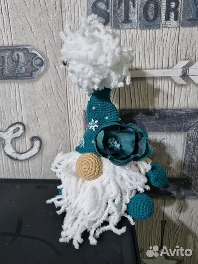 Интерьерная игрушка гном