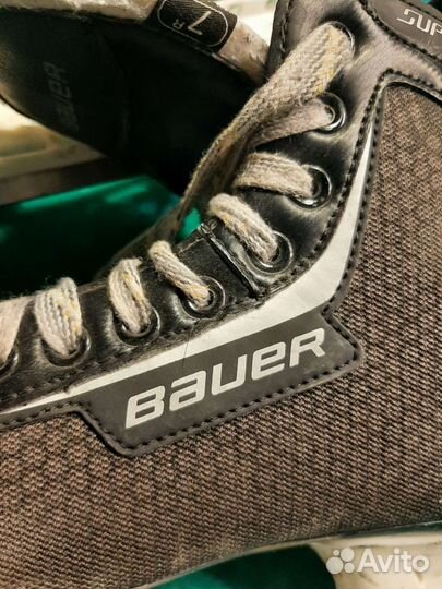 Хоккейные коньки bauer