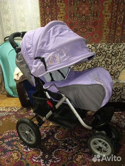 Прогулочная коляска зимняя