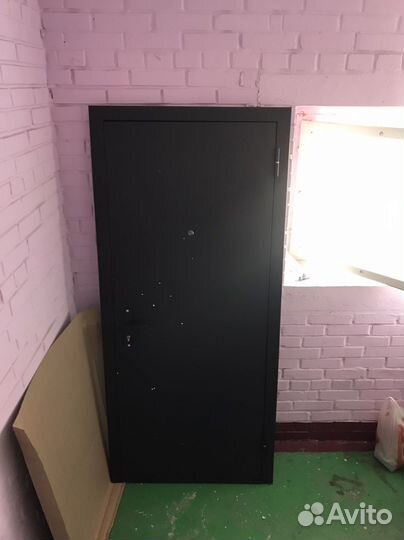 Входные стальные металлические дверь Эко-1