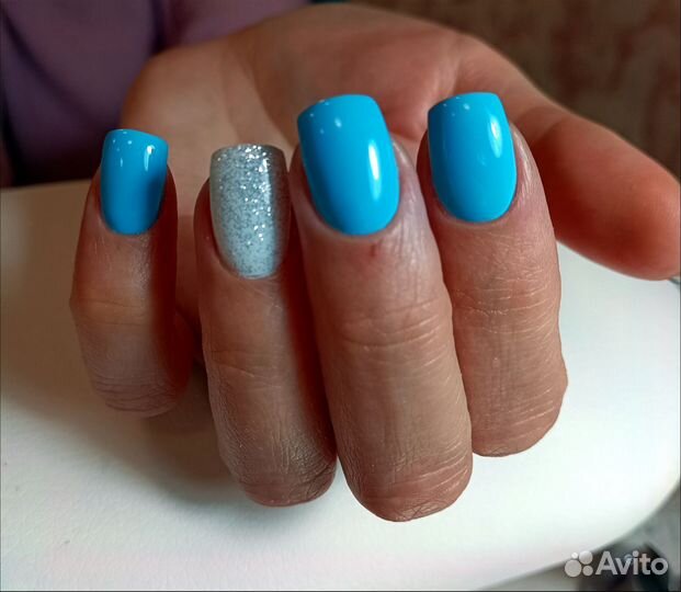 Маникюр, педикюр, наращивание ногтей