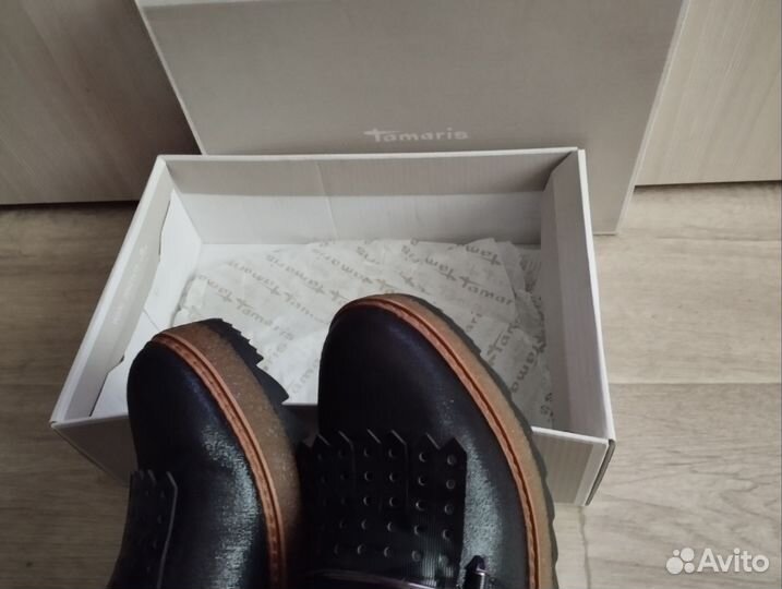 Туфли женские 38-38,5