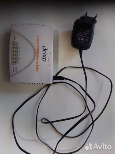 Коммутатор-роутор Acorp 5 портовый