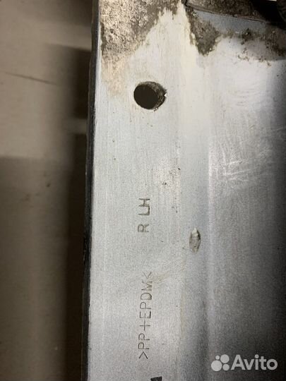 Накладка заднего бампера Subaru Legacy BE