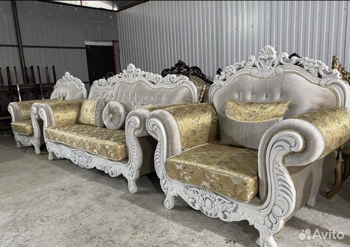 Диван и 2 кресла