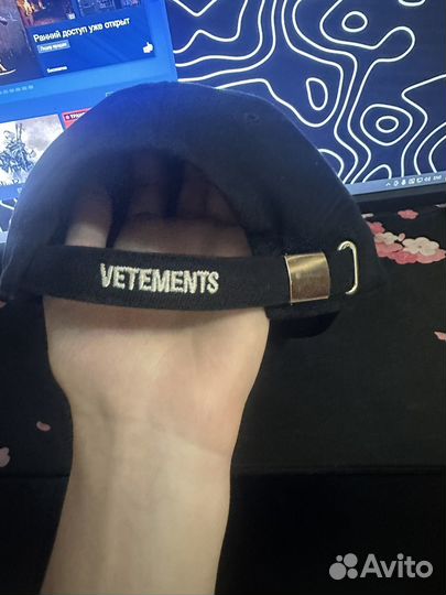 Vetements кепка оригинал