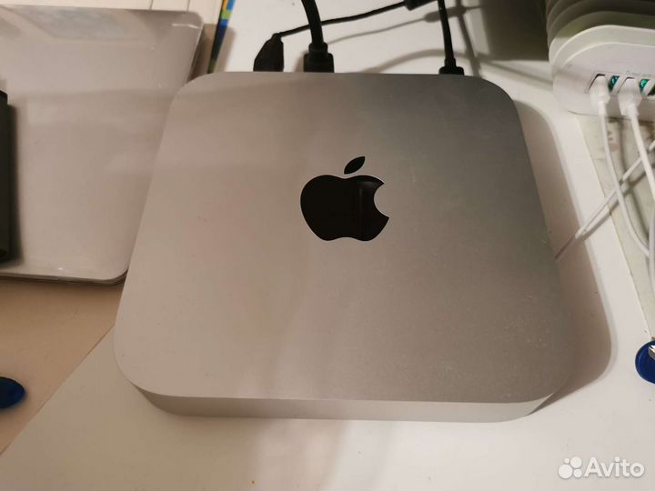 Apple Mac mini m1 8/512