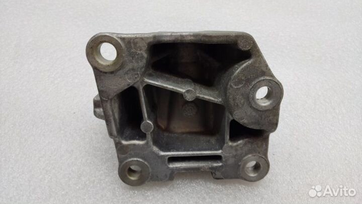 Кронштейн АКПП Kia K5 DL3 G4NA 2021