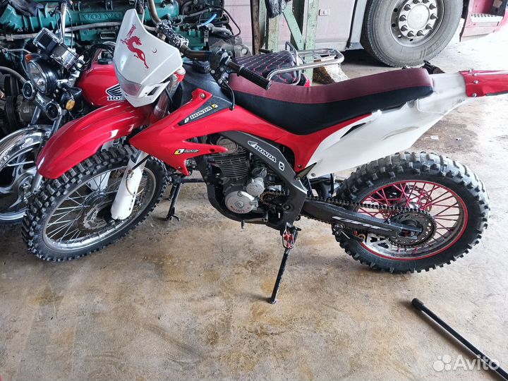 Мотоцикл эндуро