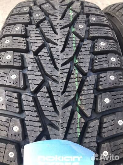 Nokian Tyres Nordman 7 SUV 215/65 R16 102V