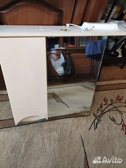 Зеркальный шкаф в ванную с подсветкой