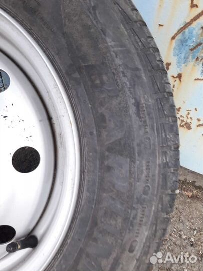Barum Brillantis 165/80 R14 85T