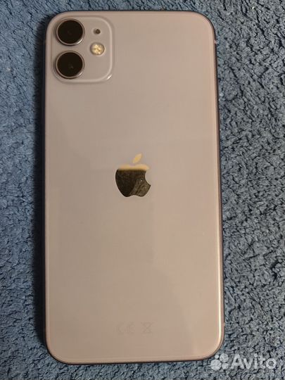 iPhone 11, 64 ГБ