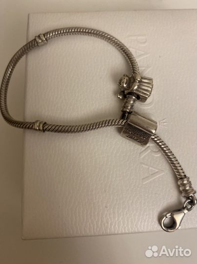 Шарм бабочки и браслет pandora