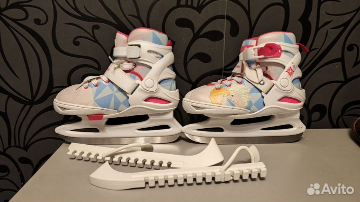 Продам коньки 31-36 Эльза)