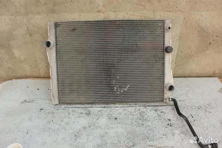 Радиатор охлаждения BMW X5 E70 (2010-2013)