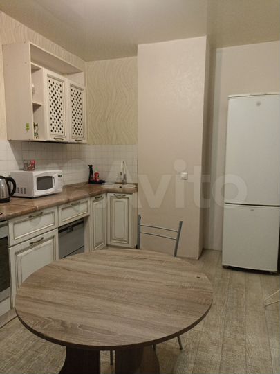 2-к. квартира, 67 м², 5/15 эт.