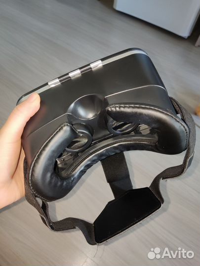 Очки виртуальной реальности для телефона