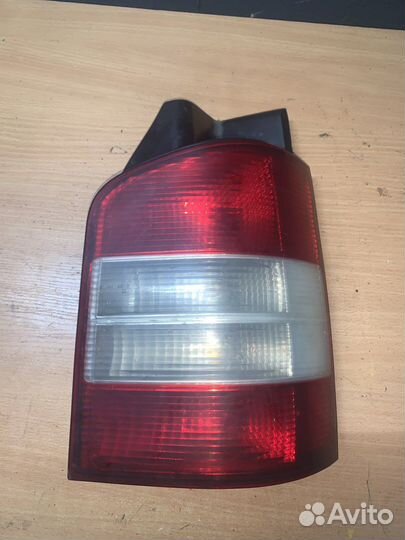 Фонарь правый vw transporter t5