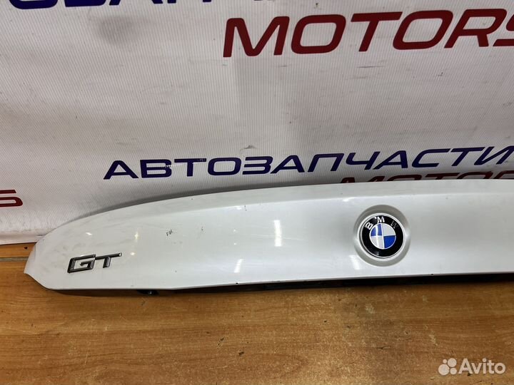 BMW 6 G32 GT Накладка крышки багажника