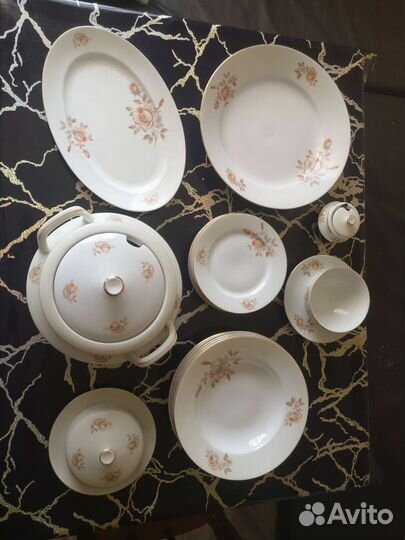 Сервиз столовый