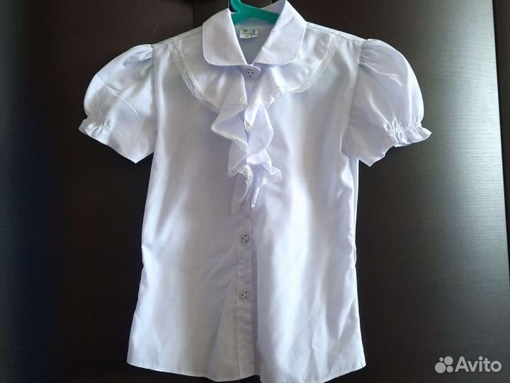 Блузки, поло