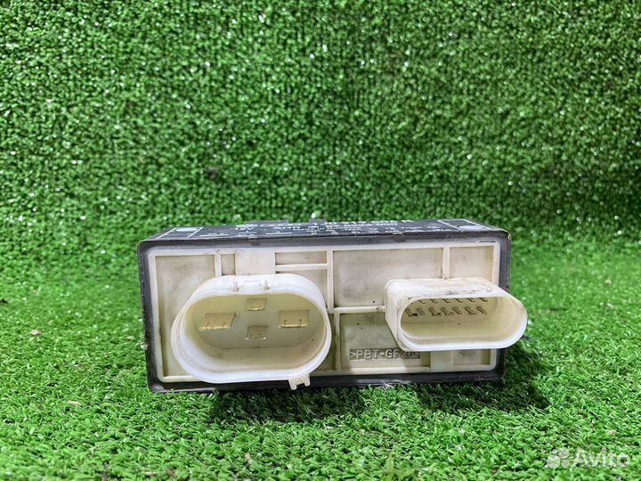 Блок управления вентилятором Audi TT 8N