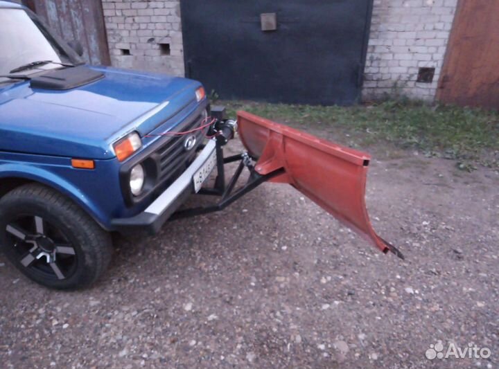 Отвал на ниву 4x4