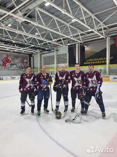 Тренировки по хоккею для любителей, команда