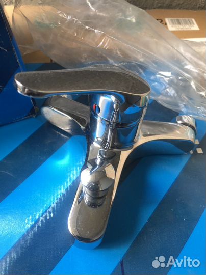 Смеситель для ванны Nobili